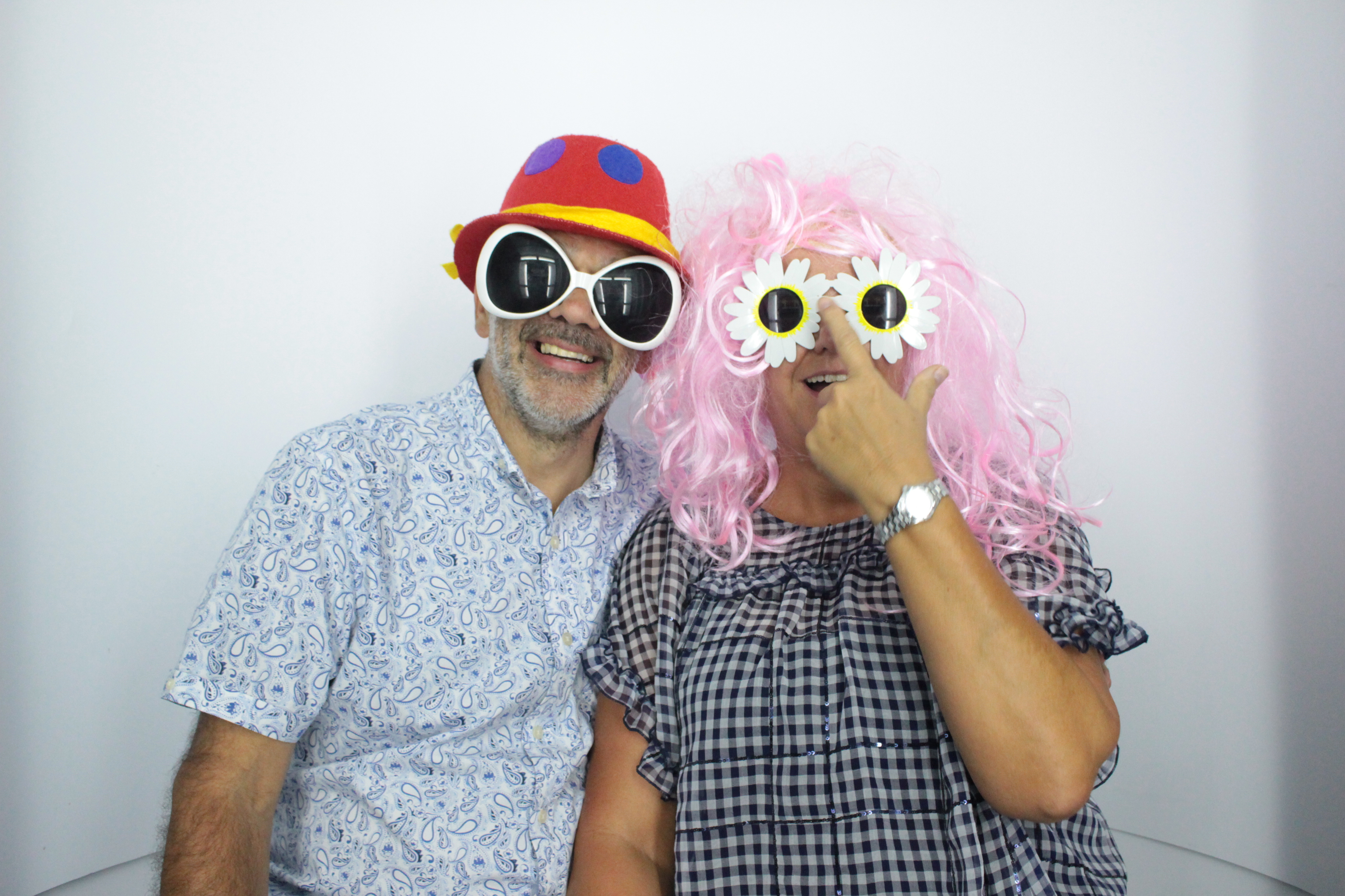 Martin & Colleen’s Joint 50th | View more photos from the event at gallery.myphotoboothexperience.co.uk/u/MyPhotoBoothExperienceLtd/Martin-Colleen’s-Joint-50th